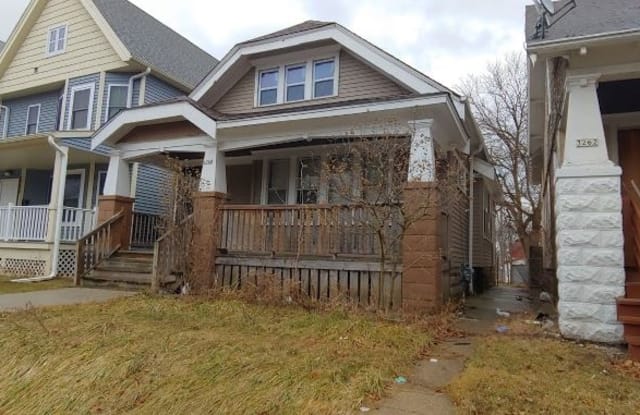 3266 N 28th St - 3266 North 28th Street, Milwaukee, WI 53216