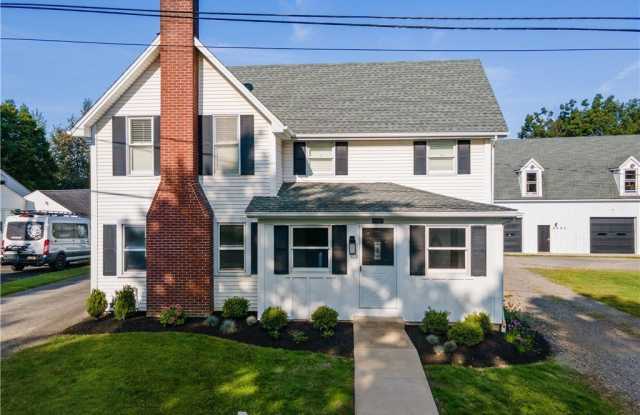 Photo of 6450 Chestnut Ridge Road