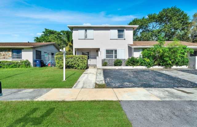 Photo of 20537 SW 92nd Ct