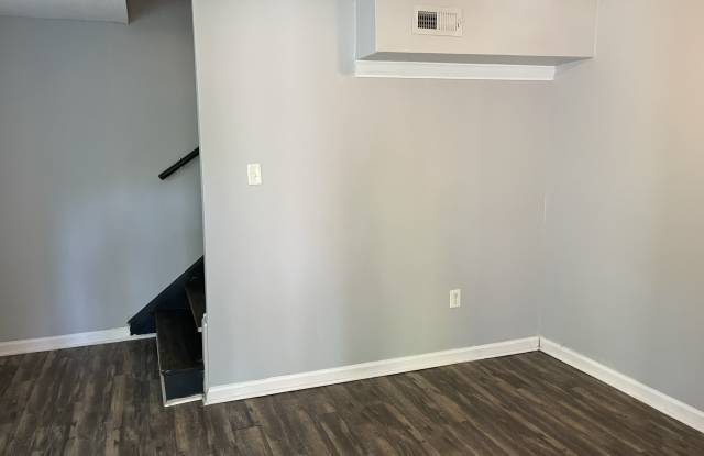 207 Colleton Road - 207