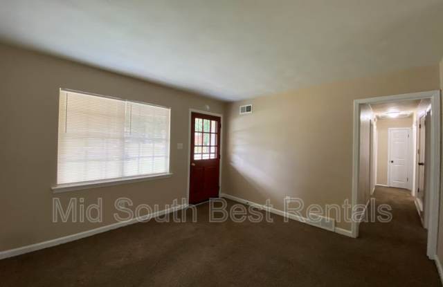 2288 Pamela Dr (Frayser)