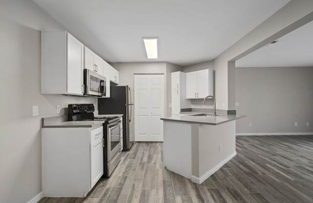 The Falls At Hunters Pointe