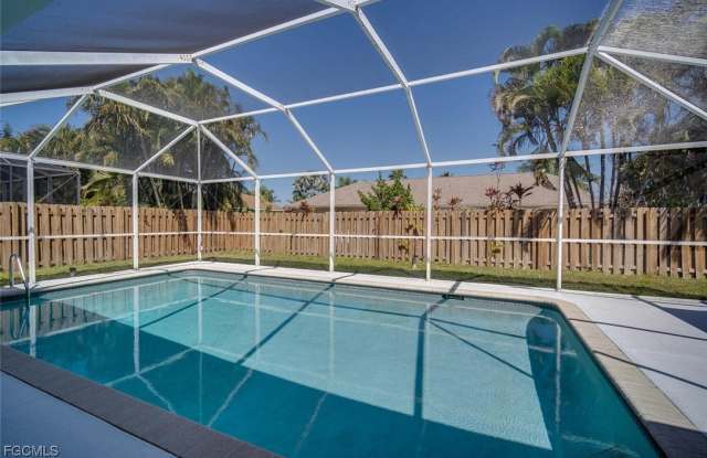 2305 SW 53rd Terrace