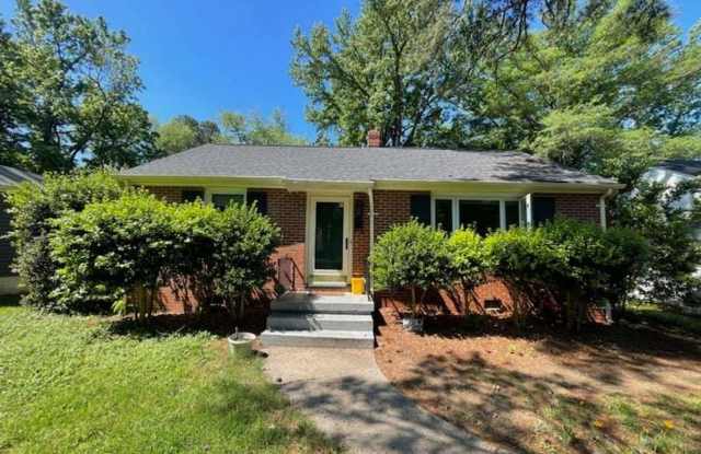 Photo of Location, Location, Location - 3 Bedroom Rancher in West End Available July 10!