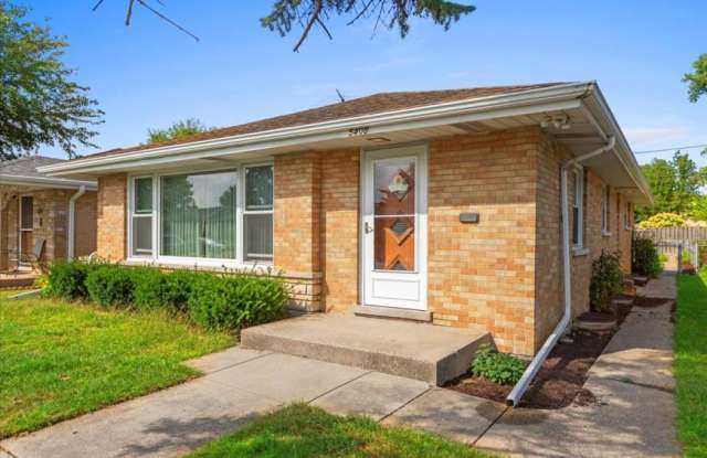 Photo of 5408 Harvard Terrace