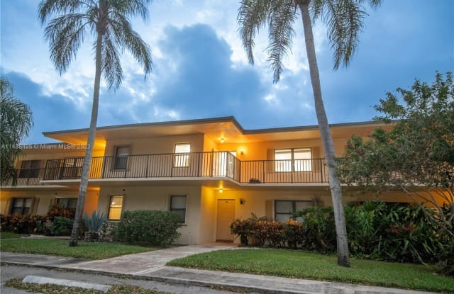 2920 SW 22nd Cir - 2920 Southwest 22nd Circle, Delray Beach, FL 33445