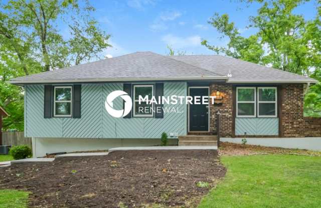 Photo of 409 North East Sharon Street