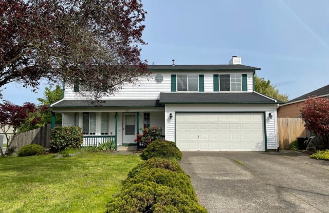 4707 NE 155th Avenue - 4707 Northeast 155th Avenue, Vancouver, WA 98682