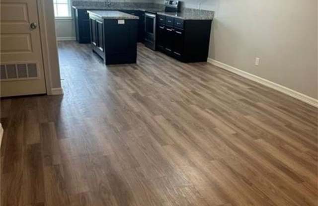 3900 E Richardson Rd