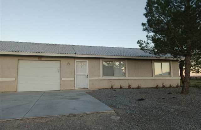 1201 Sixshooter Avenue