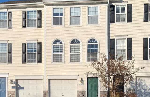 43724 CALISTOGA SQ #22 - 43724 Calistoga Square, Ashburn, VA 20147