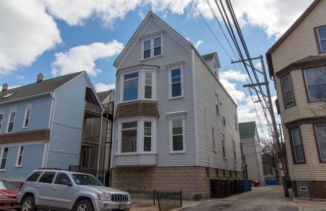 Photo of 1209 Melrose
