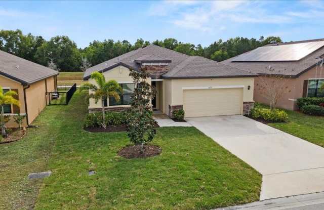 6259 NW Regent Street