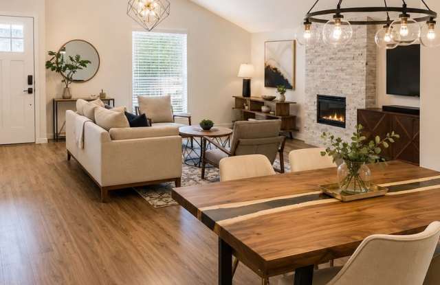 *** Near Domain * Stunning 3 Bedroom House with 2 Car Garage * Fully Furnished * Designer Decorated * High End Luxury Finishes ***