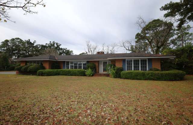 Photo of 2524 Jerry Jones Drive