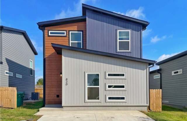 Now Leasing - Featherston Village - Modern Living - LEASING SPECIAL!