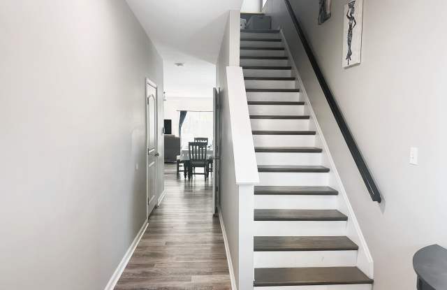 664 Greenbriar AvenueUnit A