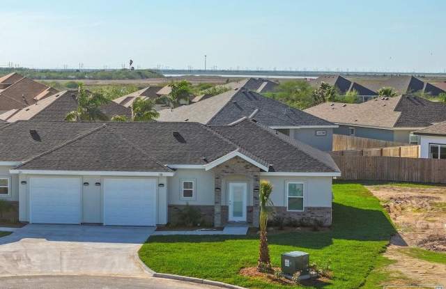 18 North Bay Hill Dr.