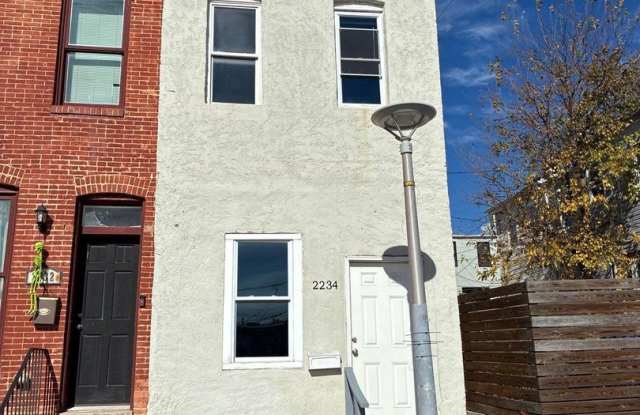 Photo of 2234 Henneman St