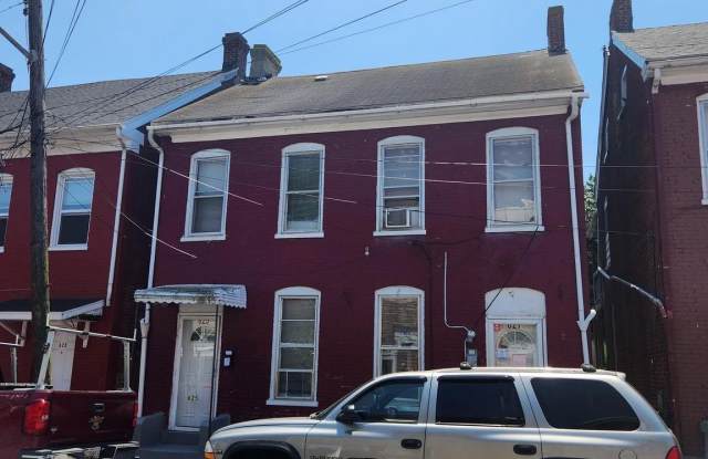 625 GEORGE Street