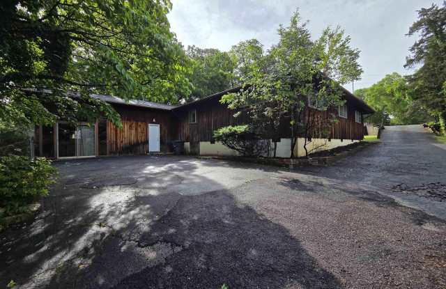 1209 Governors Drive