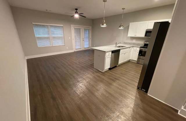 172 Magnolia Bluff Drive