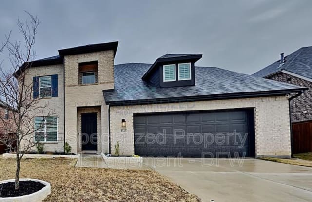 1728 Everglades Dr