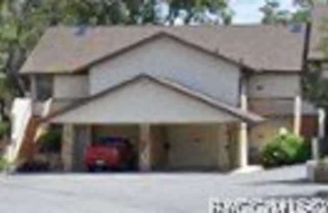 Photo of 115 E Hartford Street unit: 7A