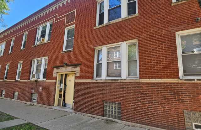 1117-23 N. Kildare