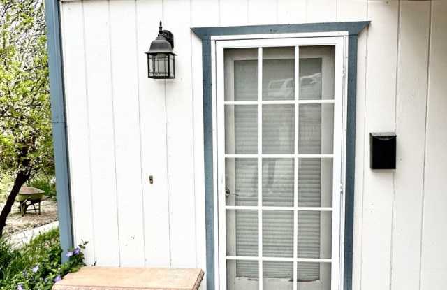 Quiet 1 Bedroom 1 Bathroom Furnished Apartment Home Available 06/01/2026 Rent Price Includes ALL UTILITIES!!