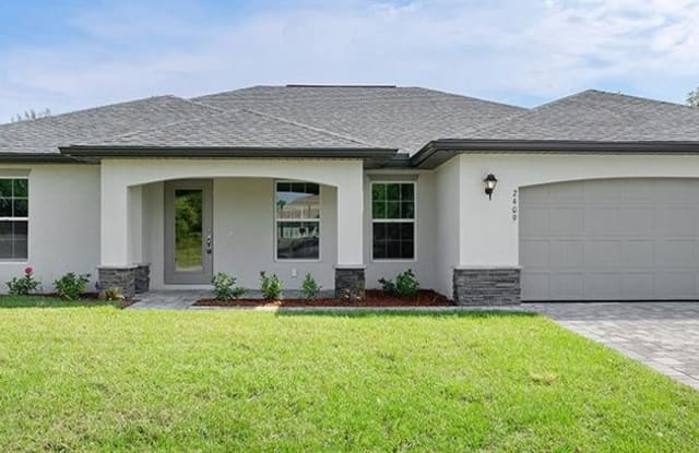 934 NW 7th AVE - 934 Northwest 7th Avenue, Cape Coral, FL 33993