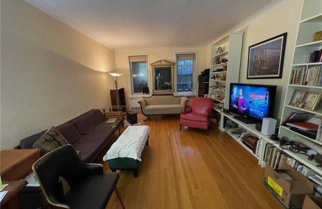 40 Ocean Parkway