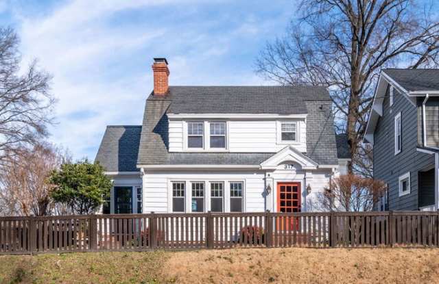 Photo of 317 West 30th Street