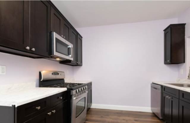 Photo of 400 Calvin Avenue