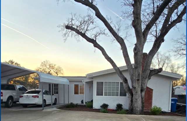 Photo of 3 bedroon 2 bath home