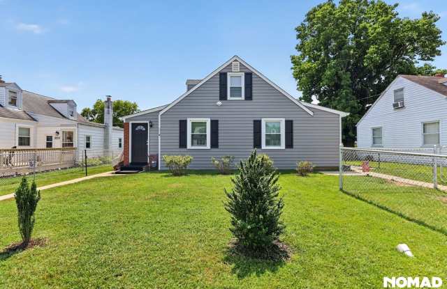 Spacious 4BR House in Dundalk