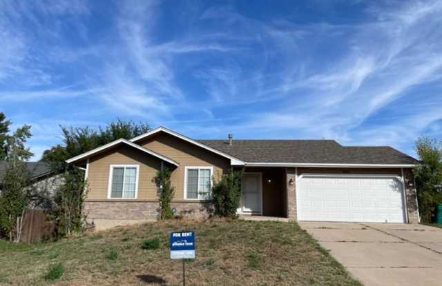 950 Lindstrom Drive - 950 Lindstrom Drive, Security-Widefield, CO 80911