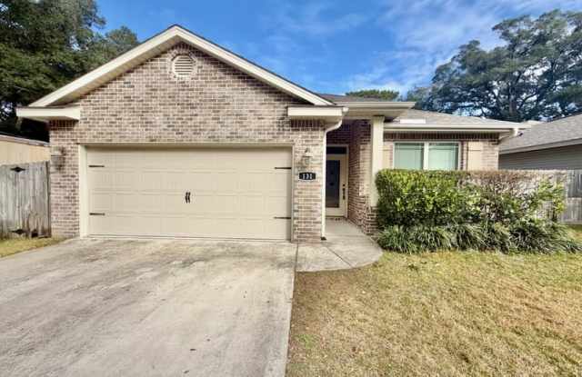 Photo of 131 Fetting Avenue