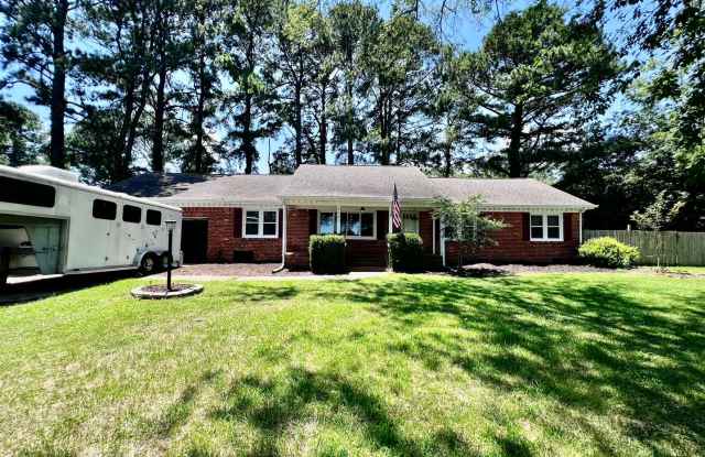 Brick ranch on half acre lot in Virginia Beach