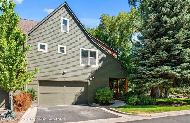 711 Evans Court