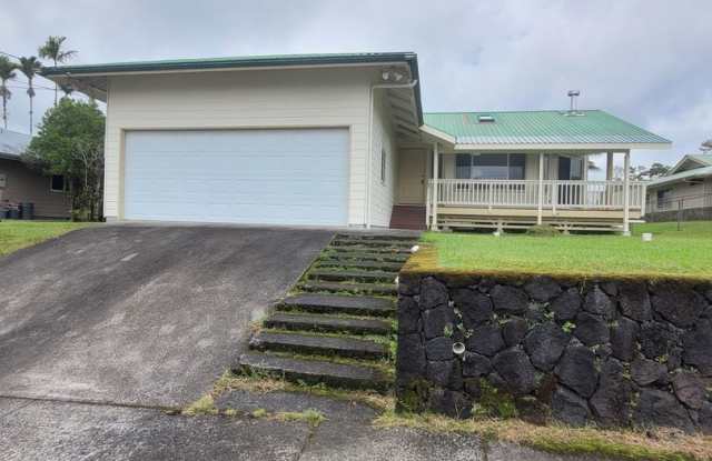 3BD 2BA HOME IN HILO'S WAIAKEA HEIGHTS