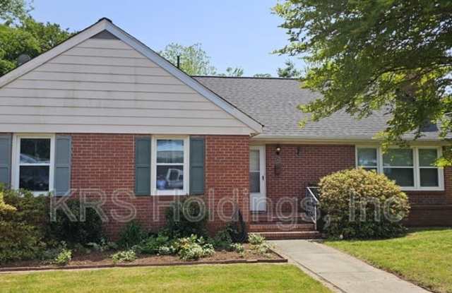 20 S Greenfield Ave - 20 South Greenfield Avenue, Hampton, VA 23666