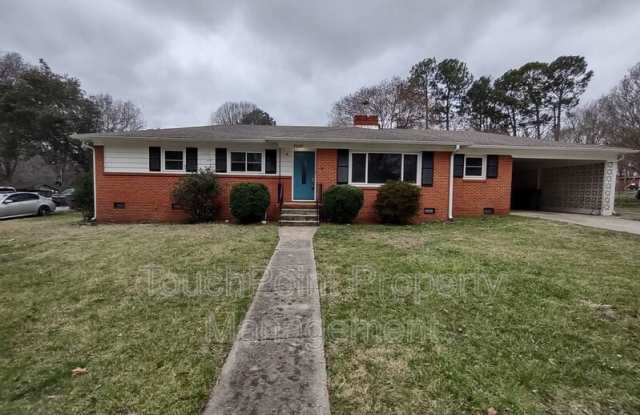 Photo of 5027 Dogwood Pl