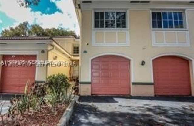 2500 Centergate Dr