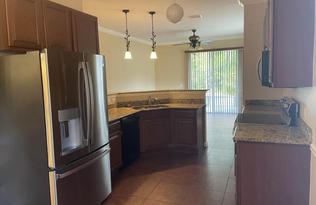 5079 NW Fiddle Leaf Court