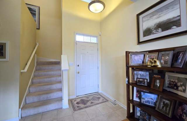 386 Pine Lake Circle