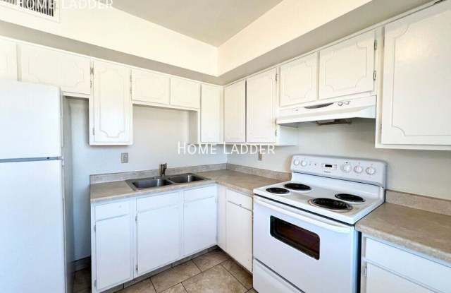 501 E 8th Ave