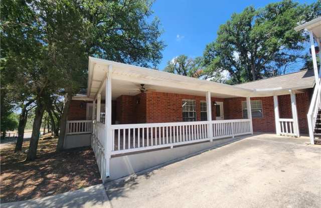 1200 N Walnut Avenue