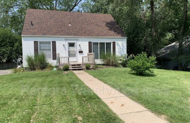 1016 66th St - 1016 66th Street, Windsor Heights, IA 50324