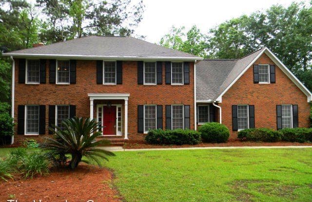 797 Lake Laurie Drive - 797 Lake Laurie Drive, Valdosta, GA 31605